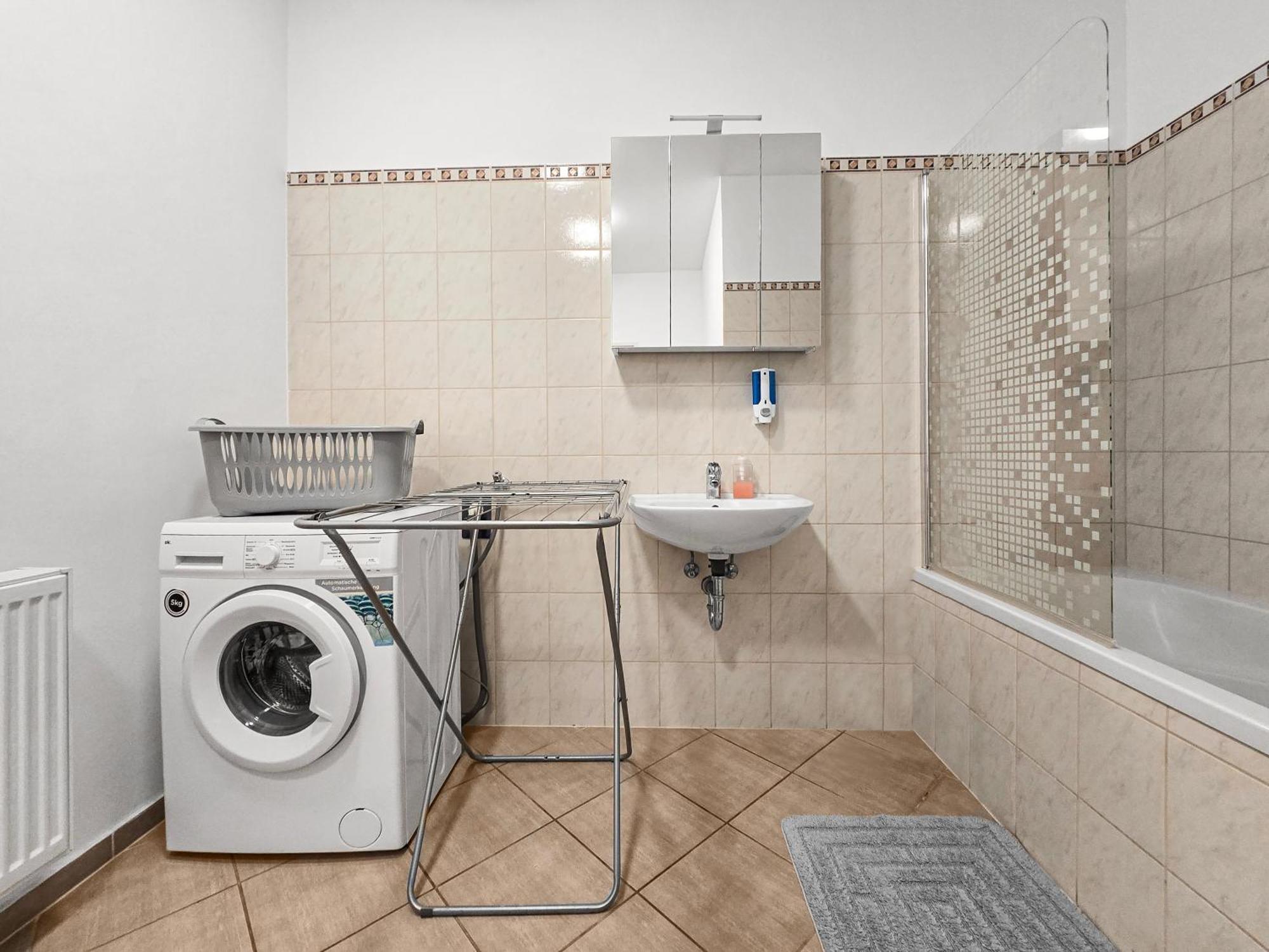 Modern Three-Bedroom, Triple King Beds Βιέννη Εξωτερικό φωτογραφία