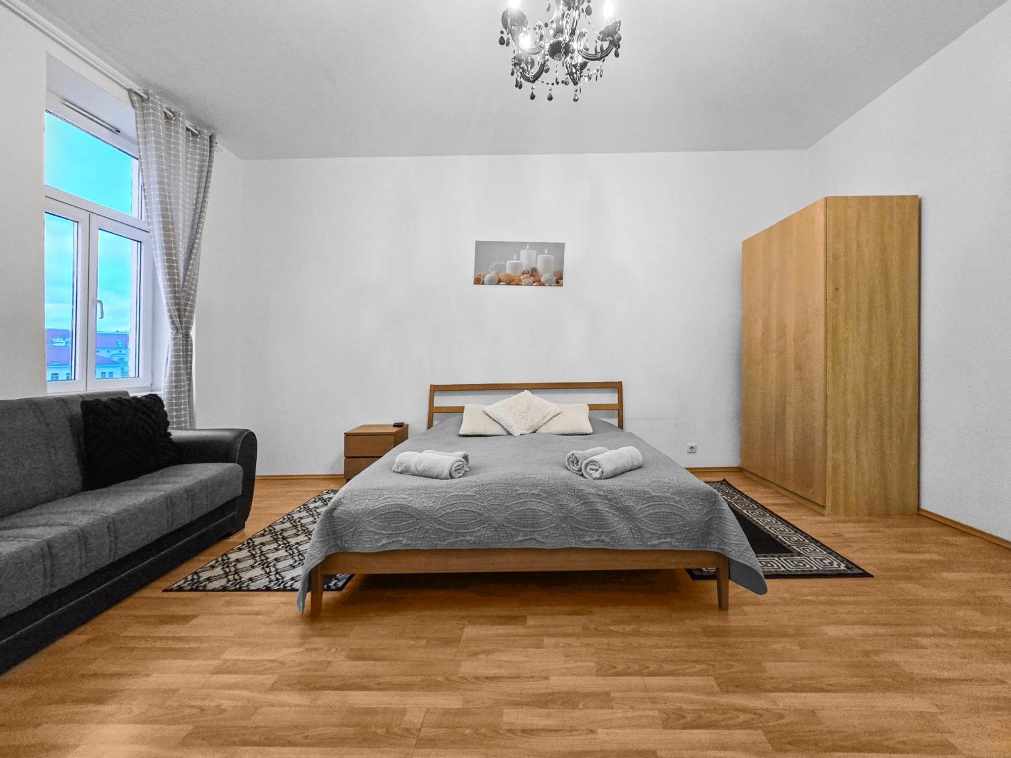 Modern Three-Bedroom, Triple King Beds Βιέννη Εξωτερικό φωτογραφία